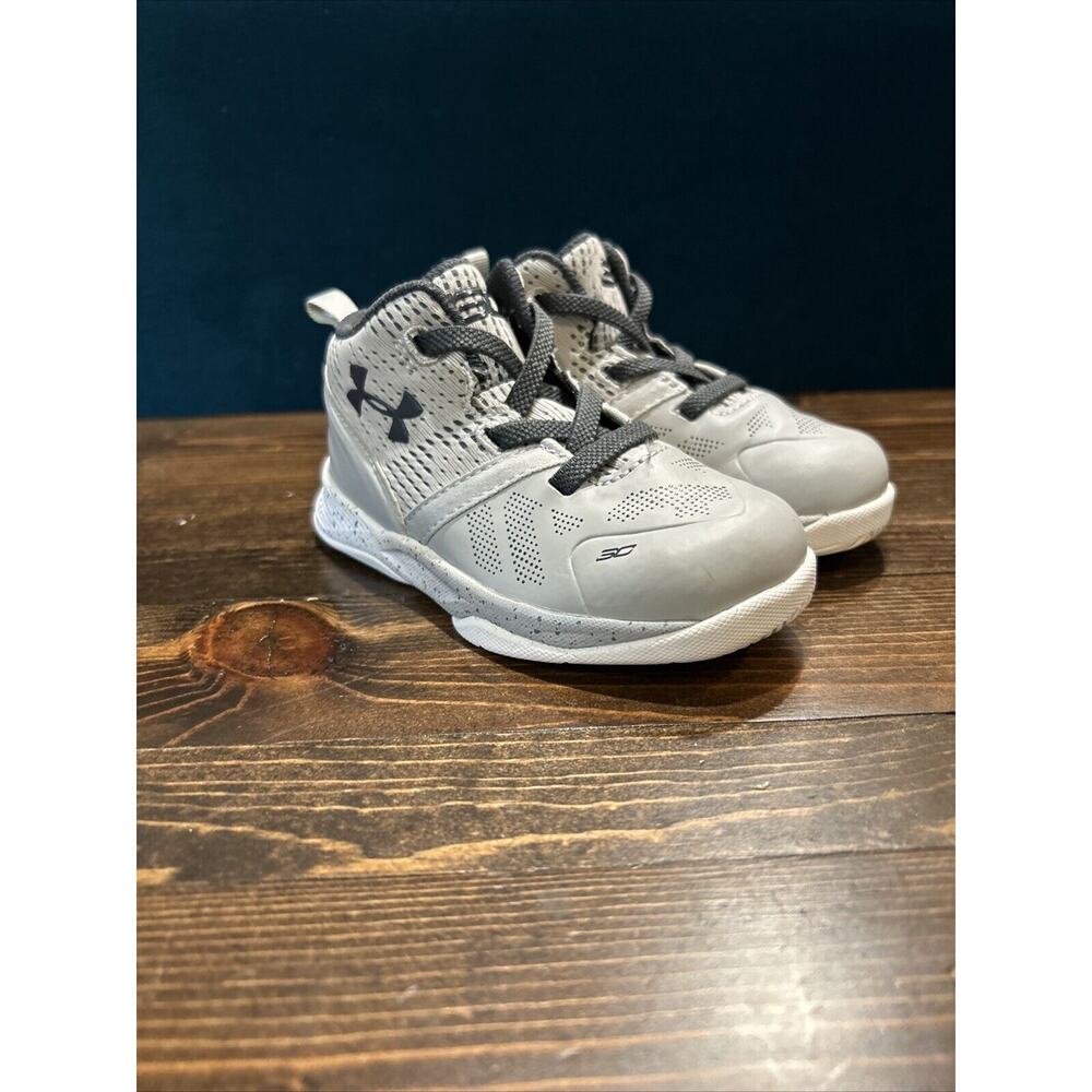 Under Armour Steph Curry High Top‎ Gray Sneakers Toddler Size: 6